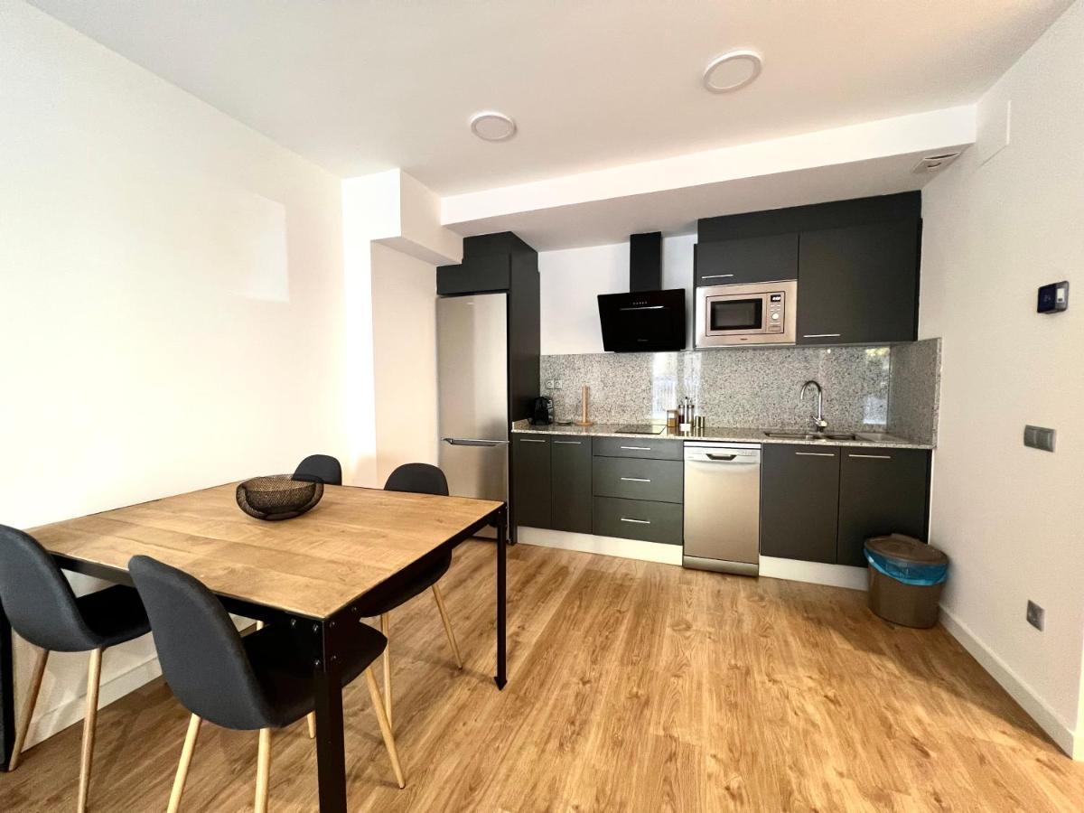 Espot Cowork & Apartments - L'Amfitriona 外观 照片