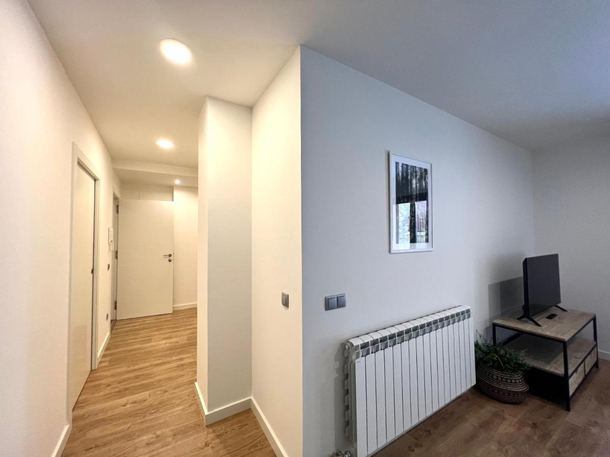 Espot Cowork & Apartments - L'Amfitriona 外观 照片