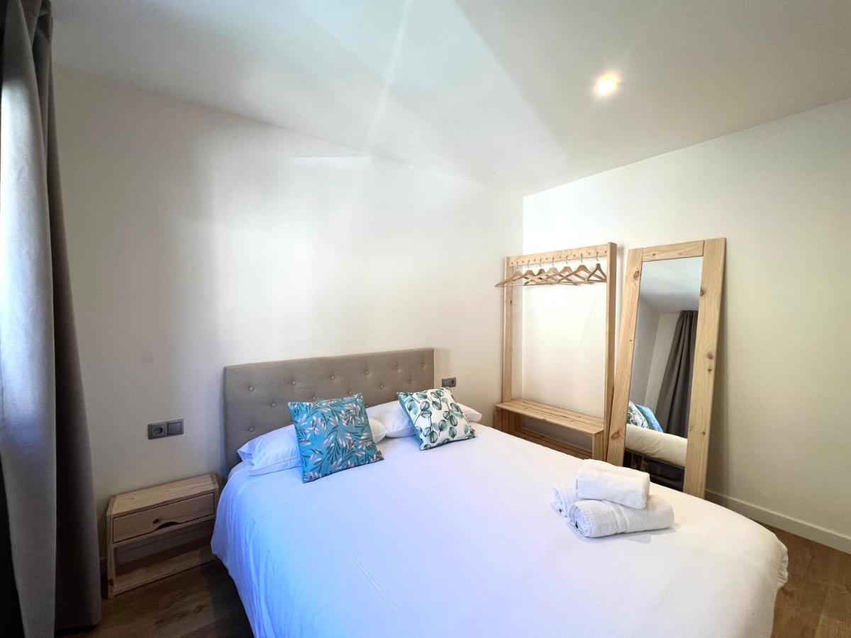Espot Cowork & Apartments - L'Amfitriona 外观 照片