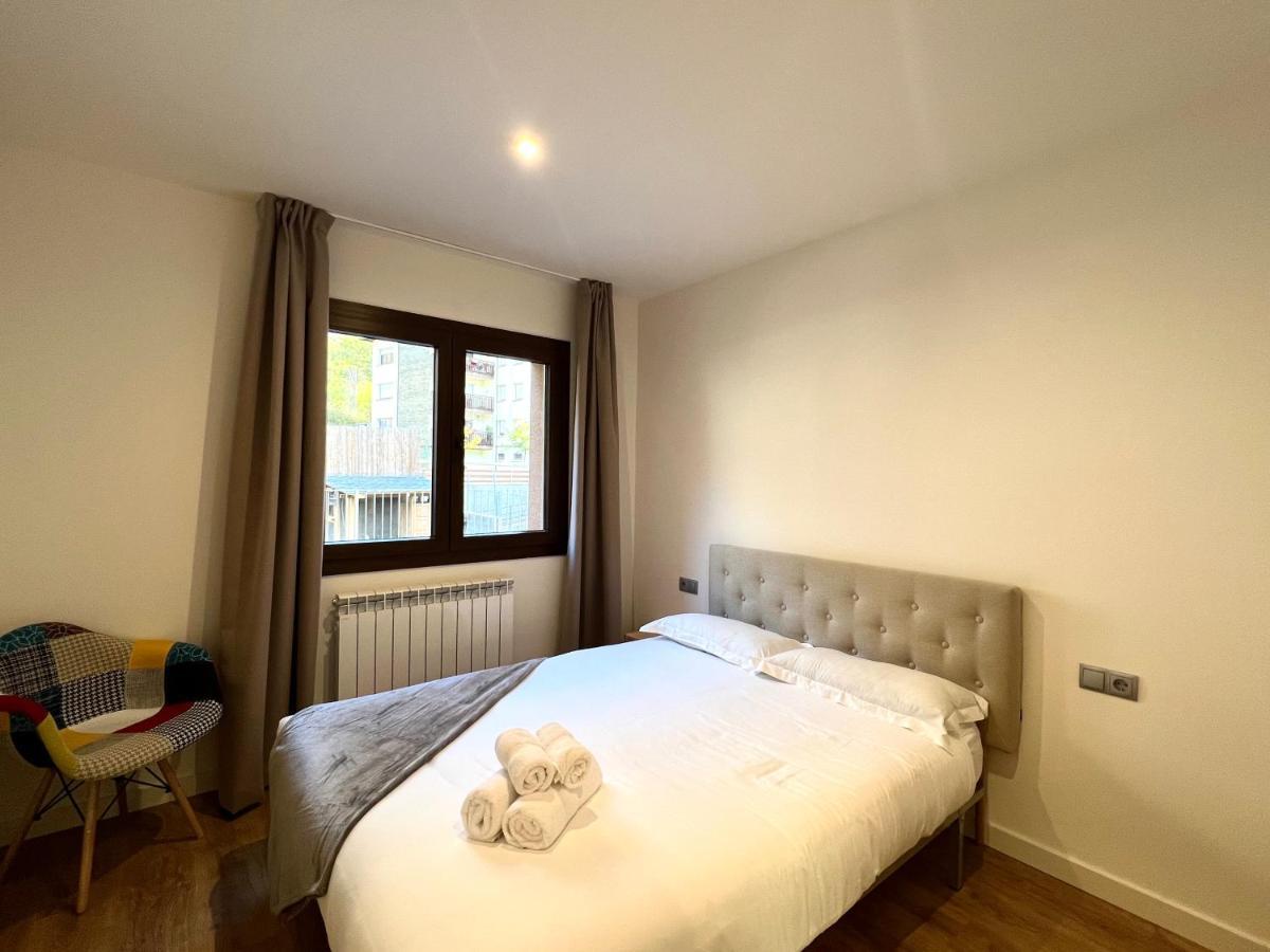 Espot Cowork & Apartments - L'Amfitriona 外观 照片