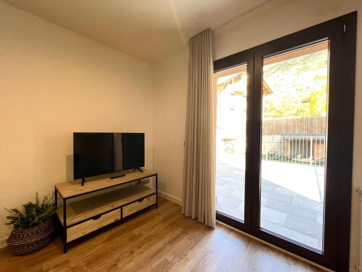 Espot Cowork & Apartments - L'Amfitriona 外观 照片
