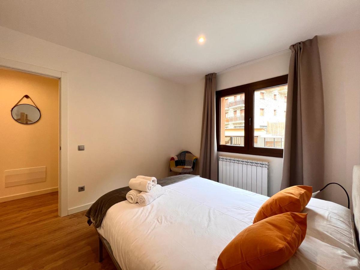 Espot Cowork & Apartments - L'Amfitriona 外观 照片